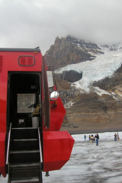 20060808 - 77 Columbia Icefields